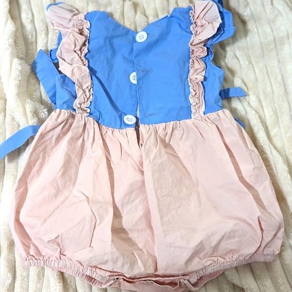 Girl's One-piece - Picture 2 of 2